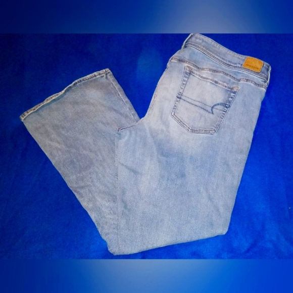 American Eagle Jeans - Picture 2 of 7